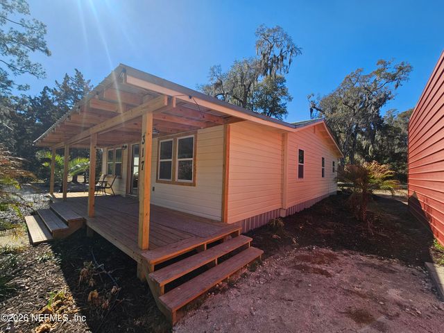 317 S FERN Street, San Mateo, FL 32187