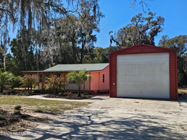 317 S FERN Street, San Mateo, FL 32187