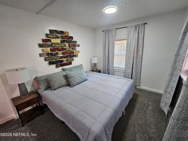 317 S FERN Street, San Mateo, FL 32187