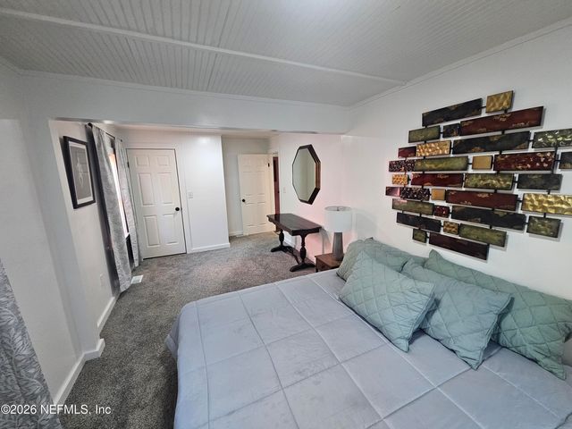 317 S FERN Street, San Mateo, FL 32187