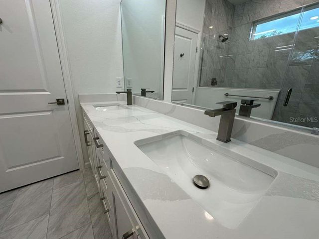 25 W 17TH STREET, Apopka, FL 32703