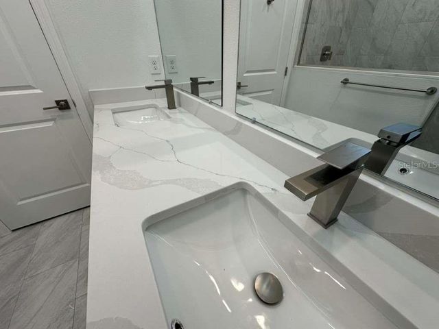 25 W 17TH STREET, Apopka, FL 32703