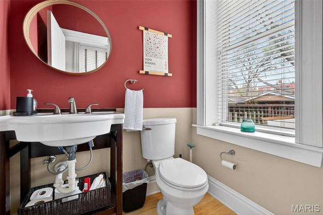 4449 Gibson Avenue, St Louis, MO 63110