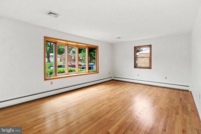 412 ALLEGHENY DRIVE, Mechanicsburg, PA 17055