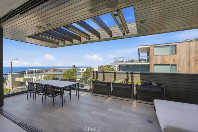 300 25th Street, Manhattan Beach, CA 90266