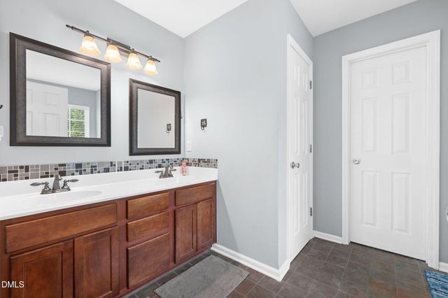 605 Pyracantha Drive, Holly Springs, NC 27540