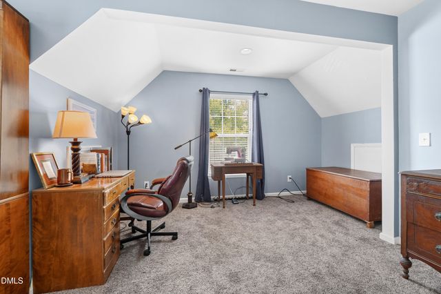 605 Pyracantha Drive, Holly Springs, NC 27540