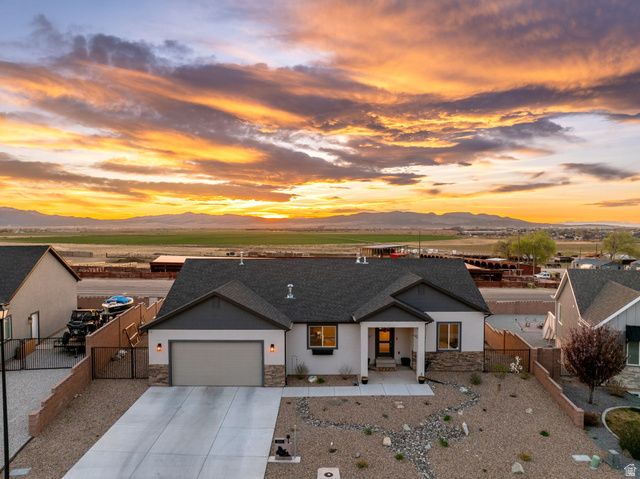 396 S CEDAR CRK DR, Cedar City, UT 84720