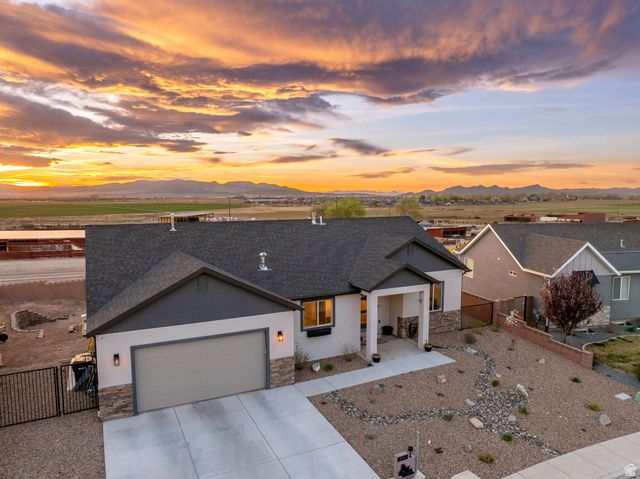 396 S CEDAR CRK DR, Cedar City, UT 84720