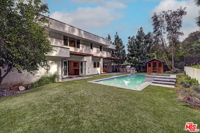 10832 Wrightwood Lane, Studio City (los Angeles), CA 91604