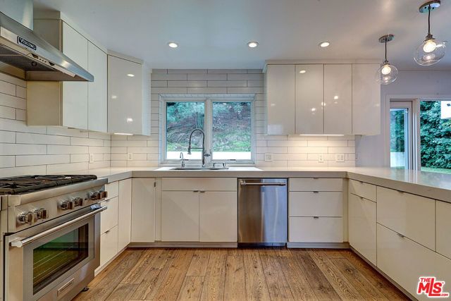 10832 Wrightwood Lane, Studio City (los Angeles), CA 91604