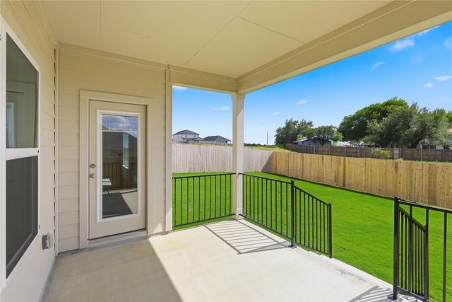 238 Seattle Slew DR, Jarrell, TX 76537
