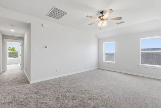 238 Seattle Slew DR, Jarrell, TX 76537