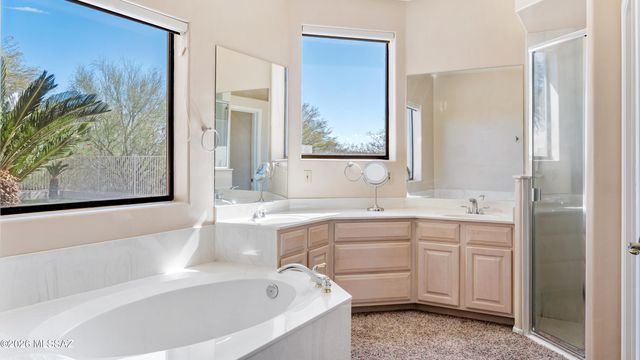 887 S Deer Meadow Loop, Tucson, AZ 85745