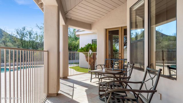 887 S Deer Meadow Loop, Tucson, AZ 85745