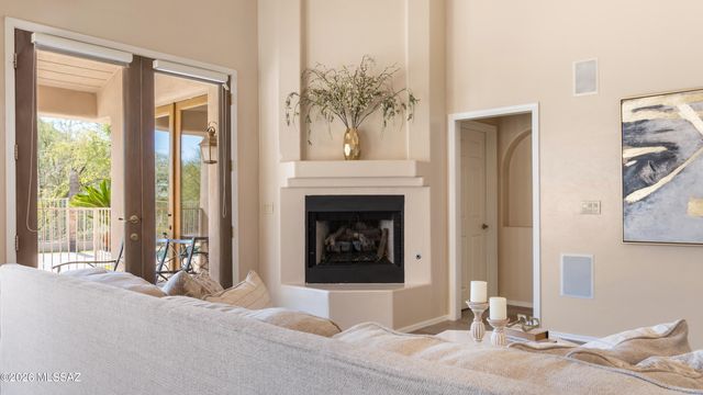 887 S Deer Meadow Loop, Tucson, AZ 85745