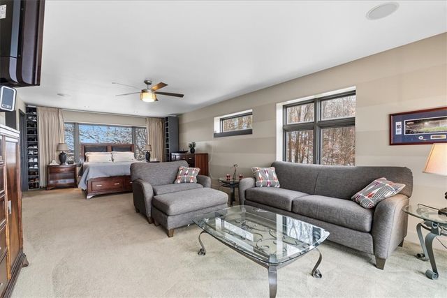 46 Windom Hill Pl, Mt Washington, PA 15203