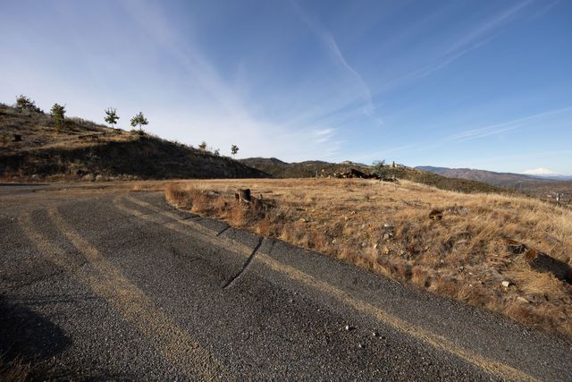 10758 Muletown Road, Shasta, CA 96087