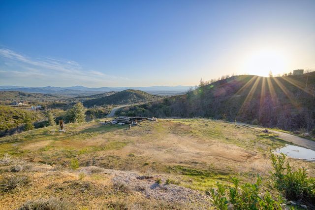 10758 Muletown Road, Shasta, CA 96087