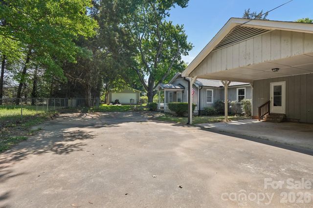 1011 Robin Lane, Rock Hill, SC 29730