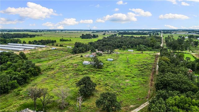 9632 Ruby Hall Road, Gentry, AR 72734