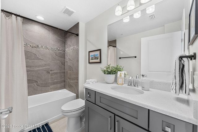 1465 S Harbor City Boulevard 502, Melbourne, FL 32901