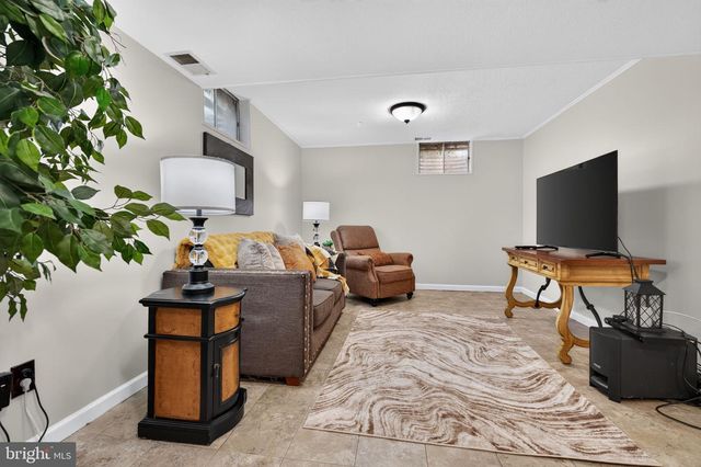 10130 CLEARSPRING RD, Damascus, MD 20872