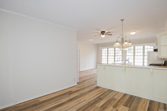 2521 NORTHSHORE, Benton, AR 72015