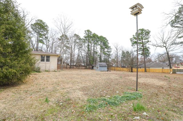 2521 NORTHSHORE, Benton, AR 72015