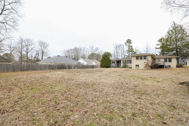 2521 NORTHSHORE, Benton, AR 72015