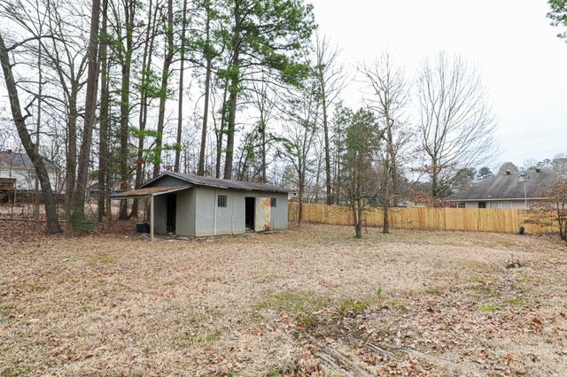 2521 NORTHSHORE, Benton, AR 72015