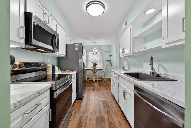 6561 DEERMONT DR, Bartlett, TN 38134