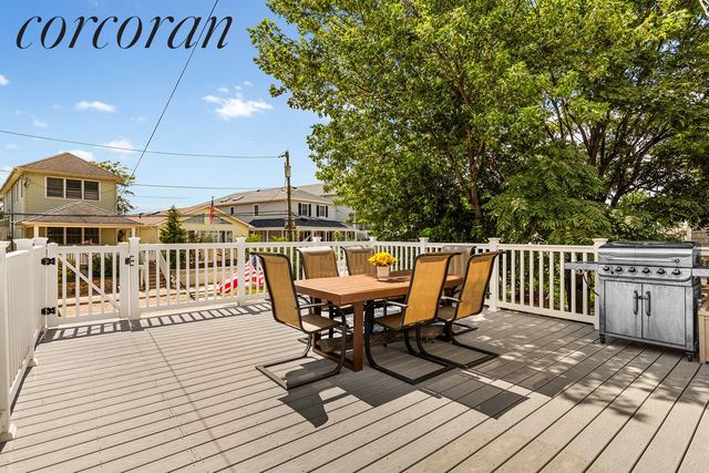 2-49 Hillside Avenue, New York City, NY 11697