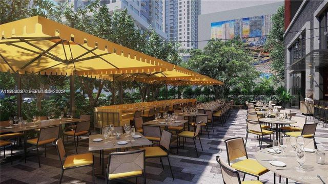 159 NE 6 3913, Miami, FL 33132