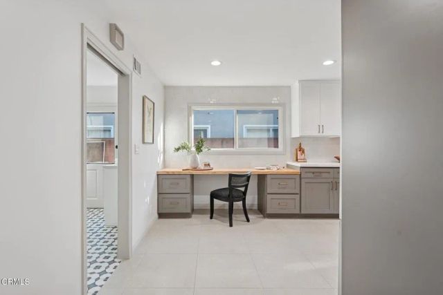 6043 Mary Ellen Avenue, Valley Glen, CA 91401