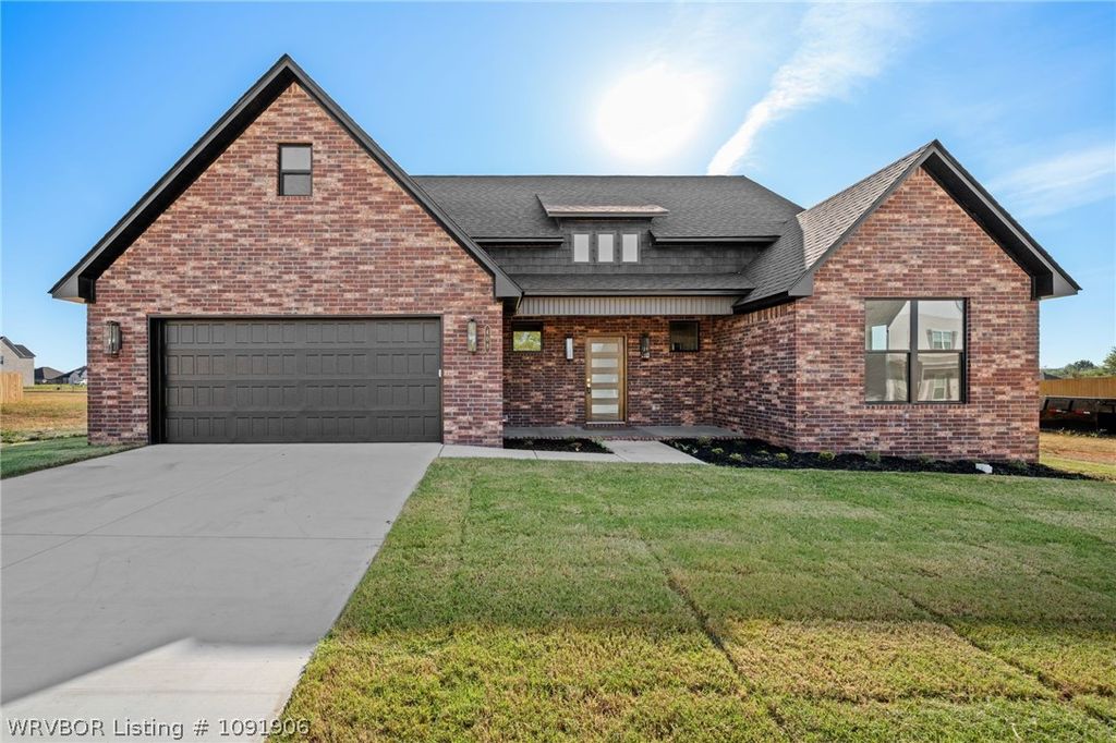408 Waggoner Lane, Barling, AR 72923