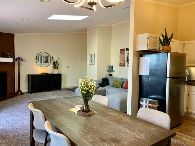 9512 Woodland Hills Drive, West Chester, OH 45011