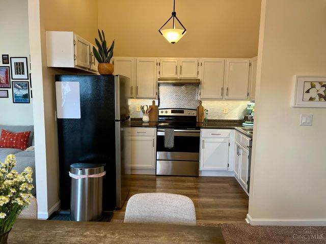 9512 Woodland Hills Drive, West Chester, OH 45011