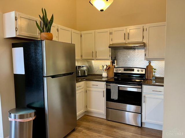 9512 Woodland Hills Drive, West Chester, OH 45011