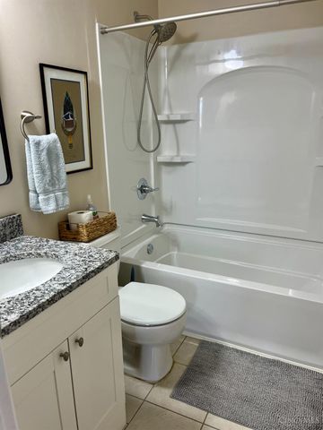 9512 Woodland Hills Drive, West Chester, OH 45011