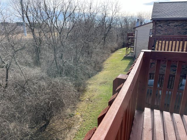 9512 Woodland Hills Drive, West Chester, OH 45011