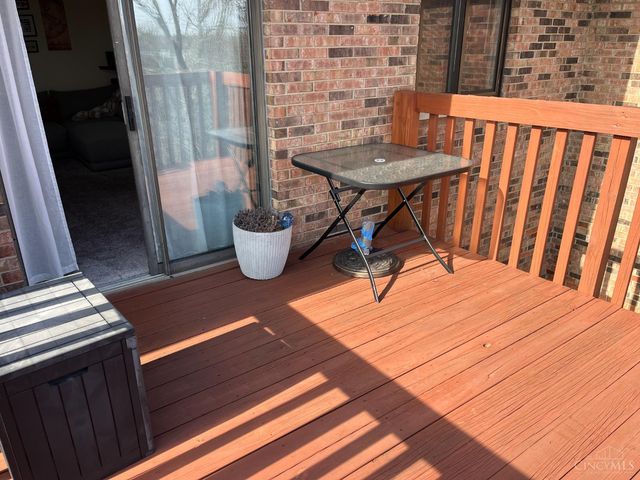 9512 Woodland Hills Drive, West Chester, OH 45011