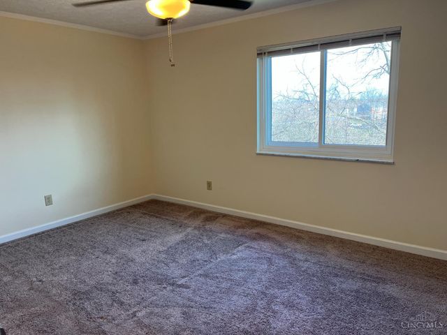 9512 Woodland Hills Drive, West Chester, OH 45011