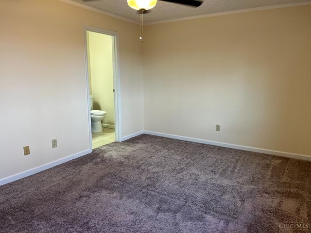 9512 Woodland Hills Drive, West Chester, OH 45011