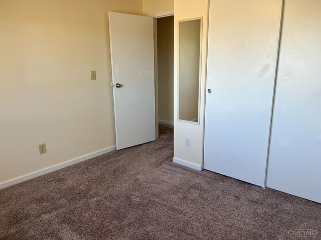 9512 Woodland Hills Drive, West Chester, OH 45011