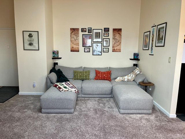 9512 Woodland Hills Drive, West Chester, OH 45011