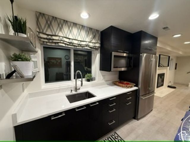 340 W WILLOW RIDGE CIR, Centerville, UT 84014