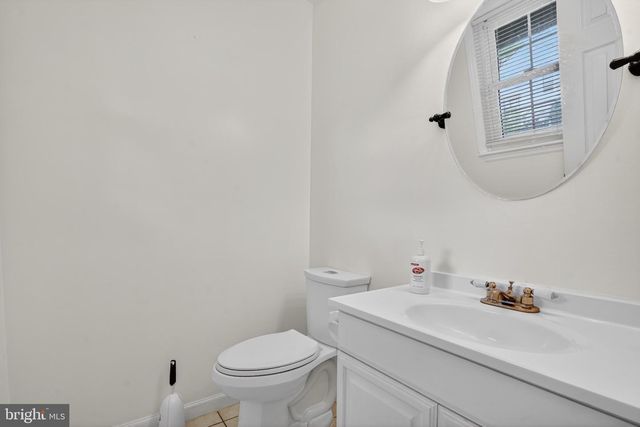 13 ASHFORD CT, Robbinsville, NJ 08691
