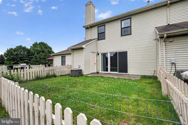 13 ASHFORD CT, Robbinsville, NJ 08691