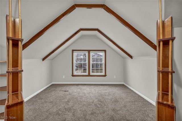 375 Beechwood Drive, Willowick, OH 44095